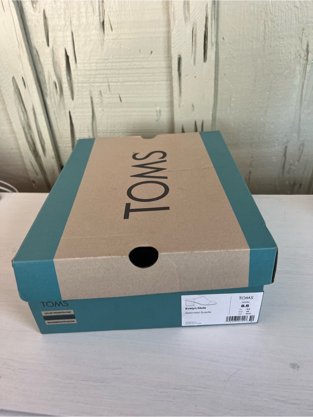 TOMS Beige Suede Evelyn Mule Slides - Picture 3 of 6